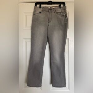 DKNY JEANS Gray Straight-Leg Denim | Size 8 | Clean, Classic, and Unworn